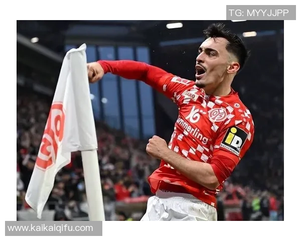 德甲激战再起萨内虽闪耀乌尔比希失误致平局引发争议